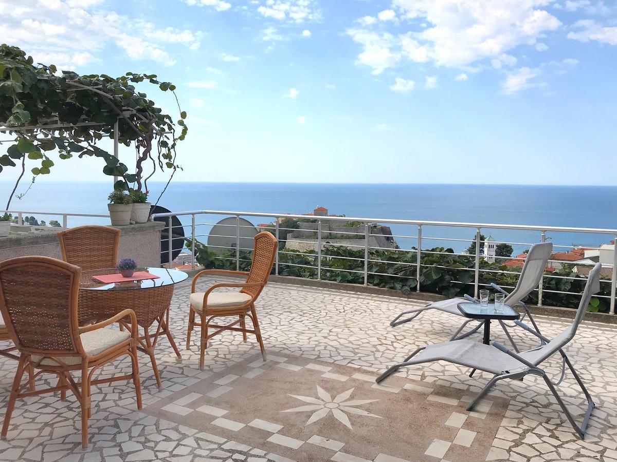 Apartment Jana Ulcinj Exterior photo